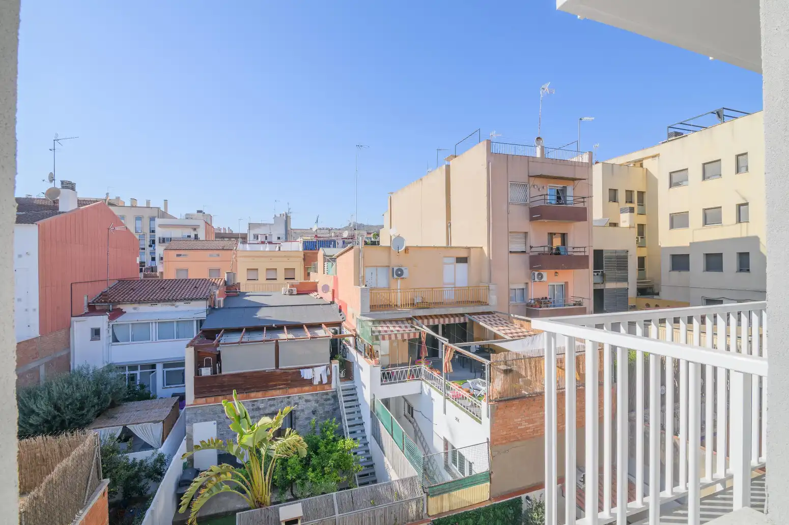 Außenansicht von Wohnung zum Verkauf in Viladecans mit Klimaanlage, Heizung und Parkett