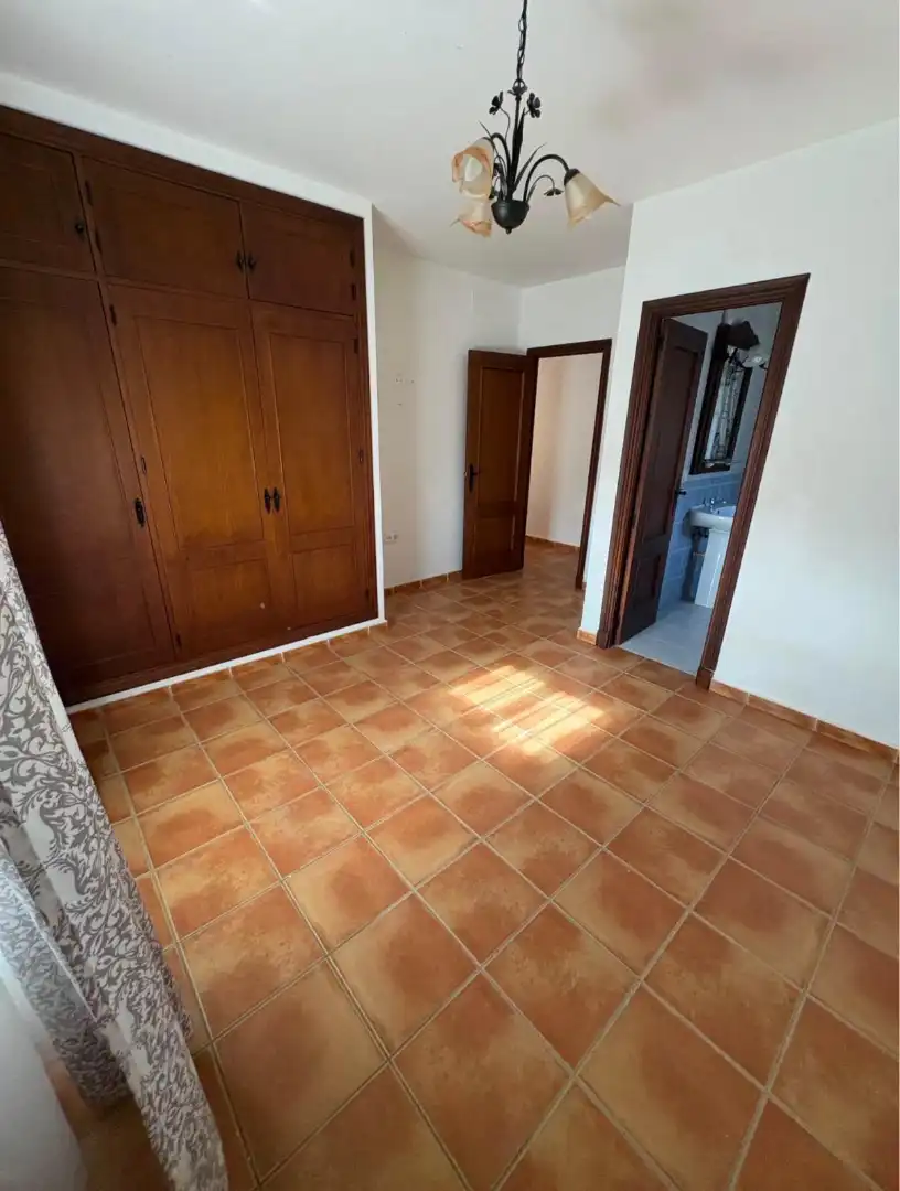 Chalet con jardín en venta en Pelagatos - Pago del Humo, imagen 3