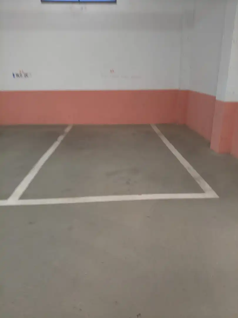 Parkplatz von Wohnung zum Verkauf in Águilas mit Terrasse, Abstellraum und Möbliert