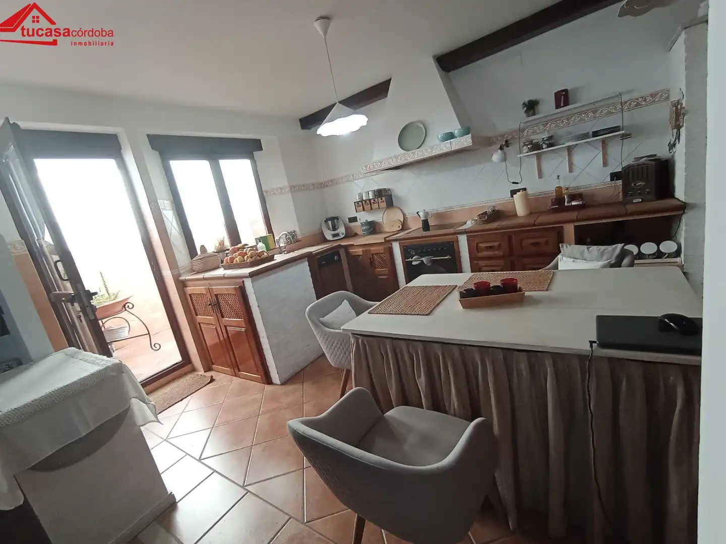 Impresionante Casa en Alcolea  Amplia, Luminosa y Lista para Entrar a Vivir, imatge 3