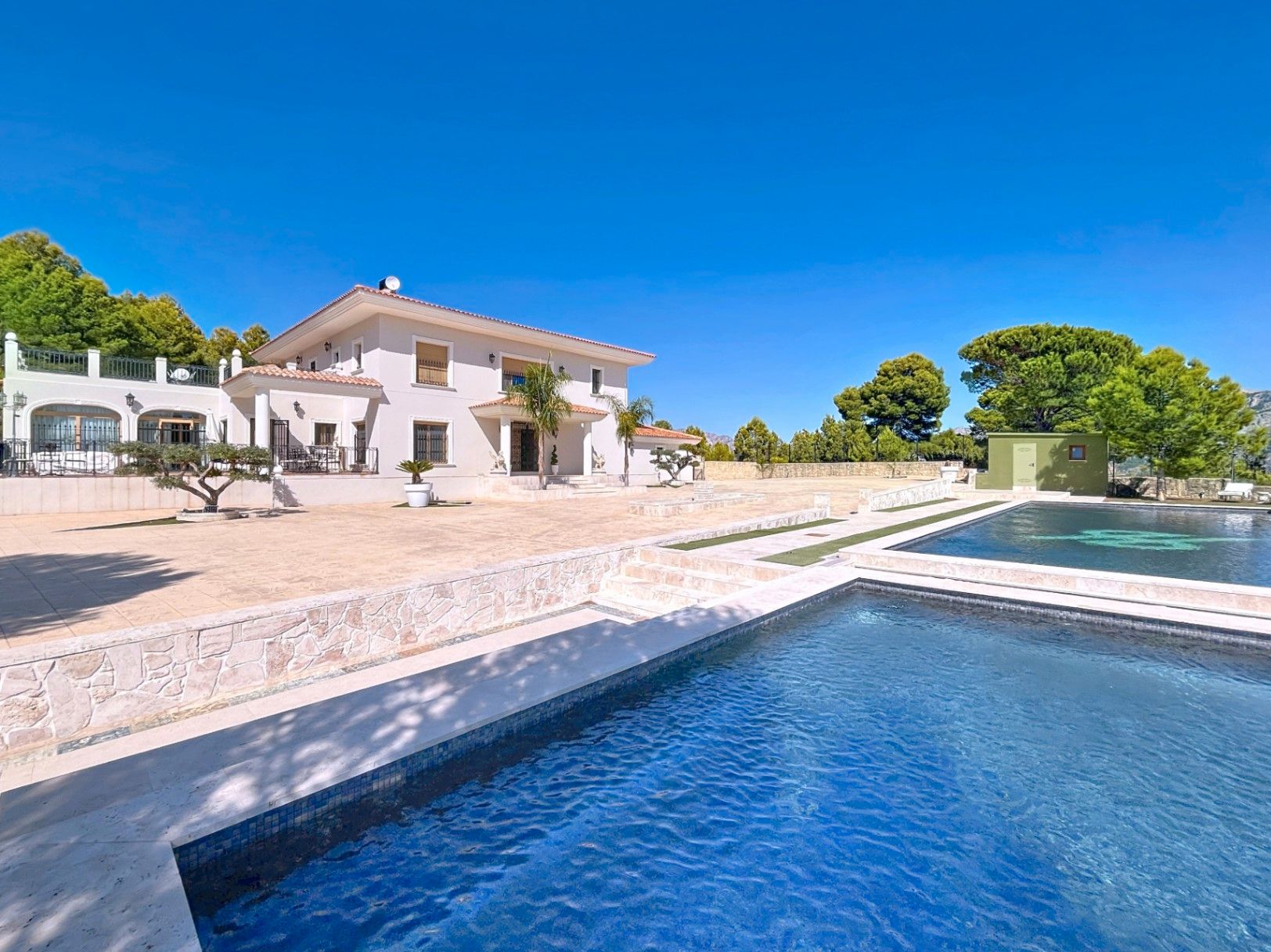Piscina de Casa o xalet en venda en Benimantell amb Jardí privat, Terrassa i Traster