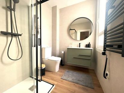 Bathroom of Flat for sale in Vigo 