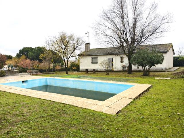 Casa-chalet en Venta en Calle Arboleda en Las Ventas de Retamosa