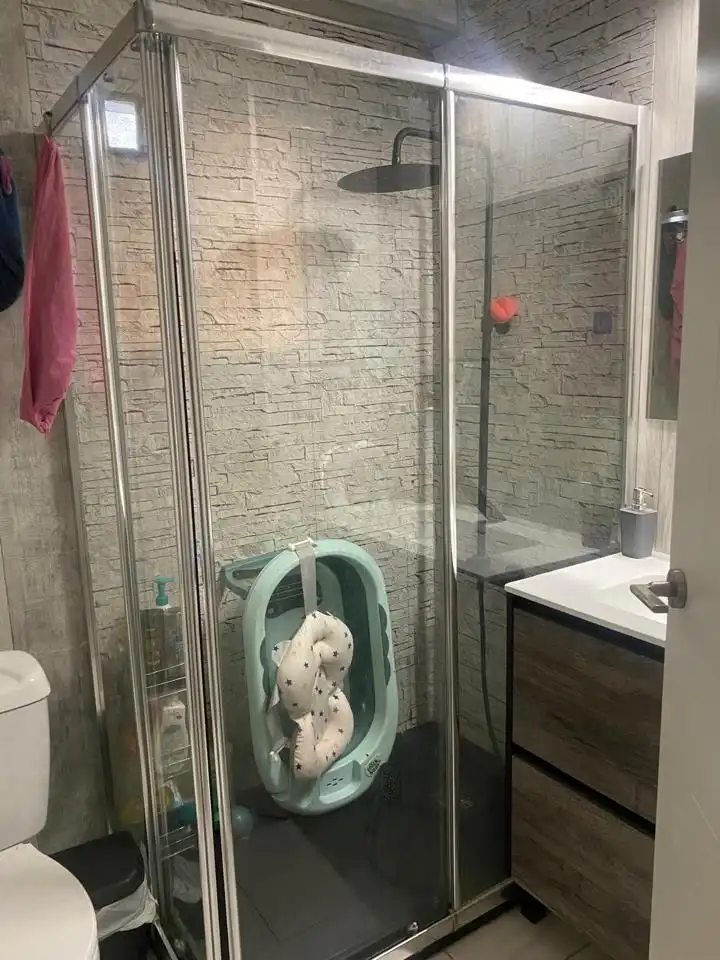 Baño de Piso en venta en Dos Hermanas con Aire acondicionado y Terraza