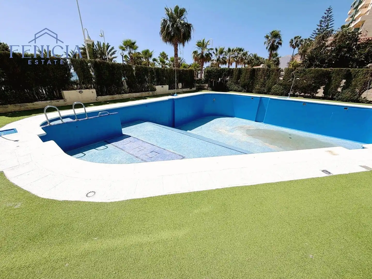 Schwimmbecken von Wohnung zum Verkauf in Almuñécar mit Terrasse und Gemeinschaftspool
