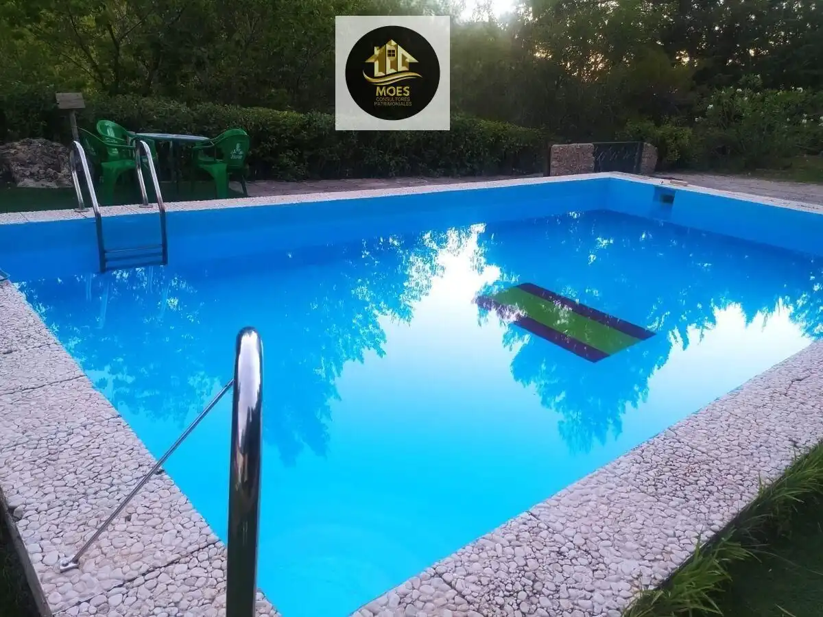 Adossat amb piscina en venda a Los Villares