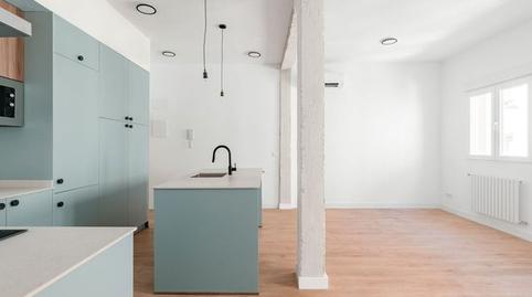 Foto 4 de Piso en venta en Calle Esteban Collantes, Pueblo Nuevo,  Madrid Capital