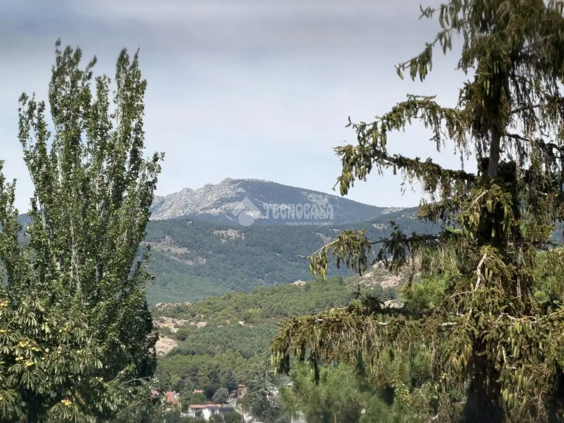 Piso en venta en Becerril de la Sierra