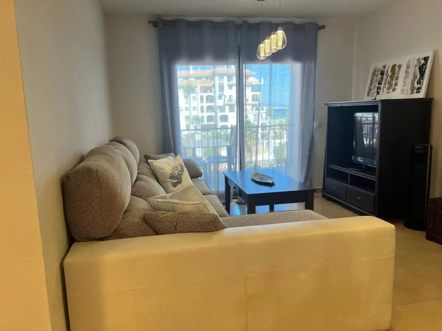 Wohnzimmer von Wohnung zur Miete in Manilva mit Terrasse, Möbliert und Waschmaschine