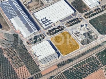 Industrial land for sale in AV PROYECTO 10
