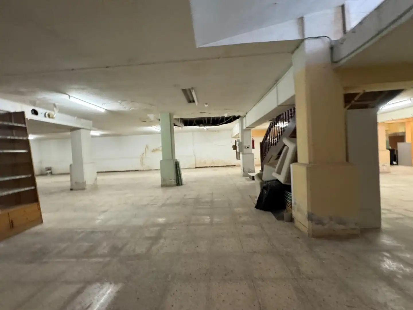 Business premises for sale in Os Mallos, imagen 27