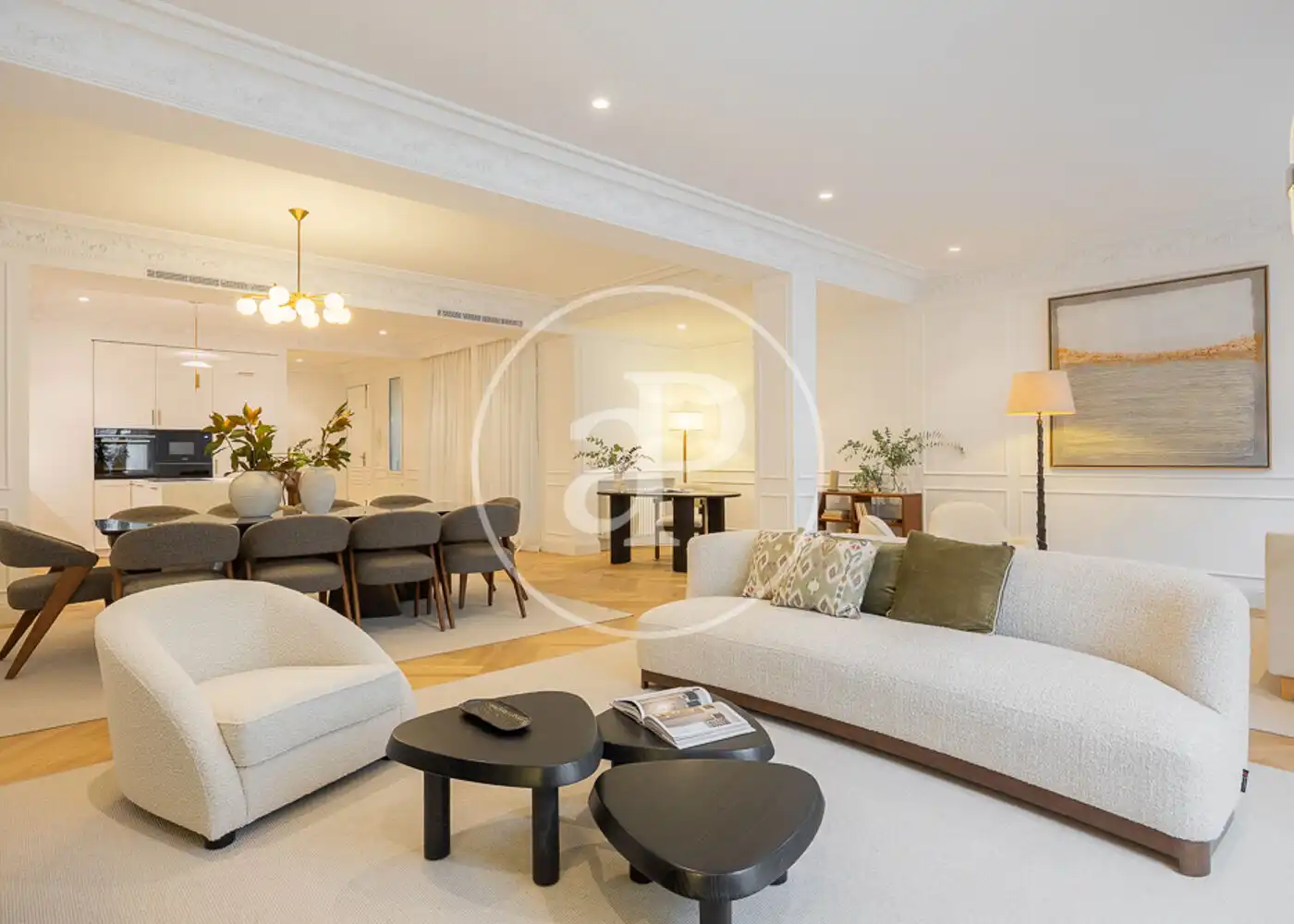 Living room of Flat for sale in Madrid  with Air Conditioner, Heating and Furnished