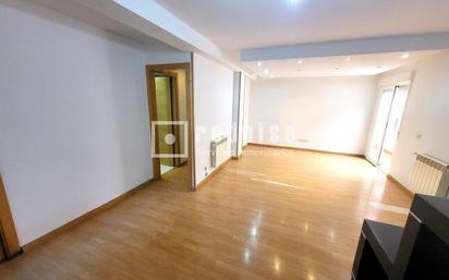 Flat for sale in  Madrid Capital  with Terrace