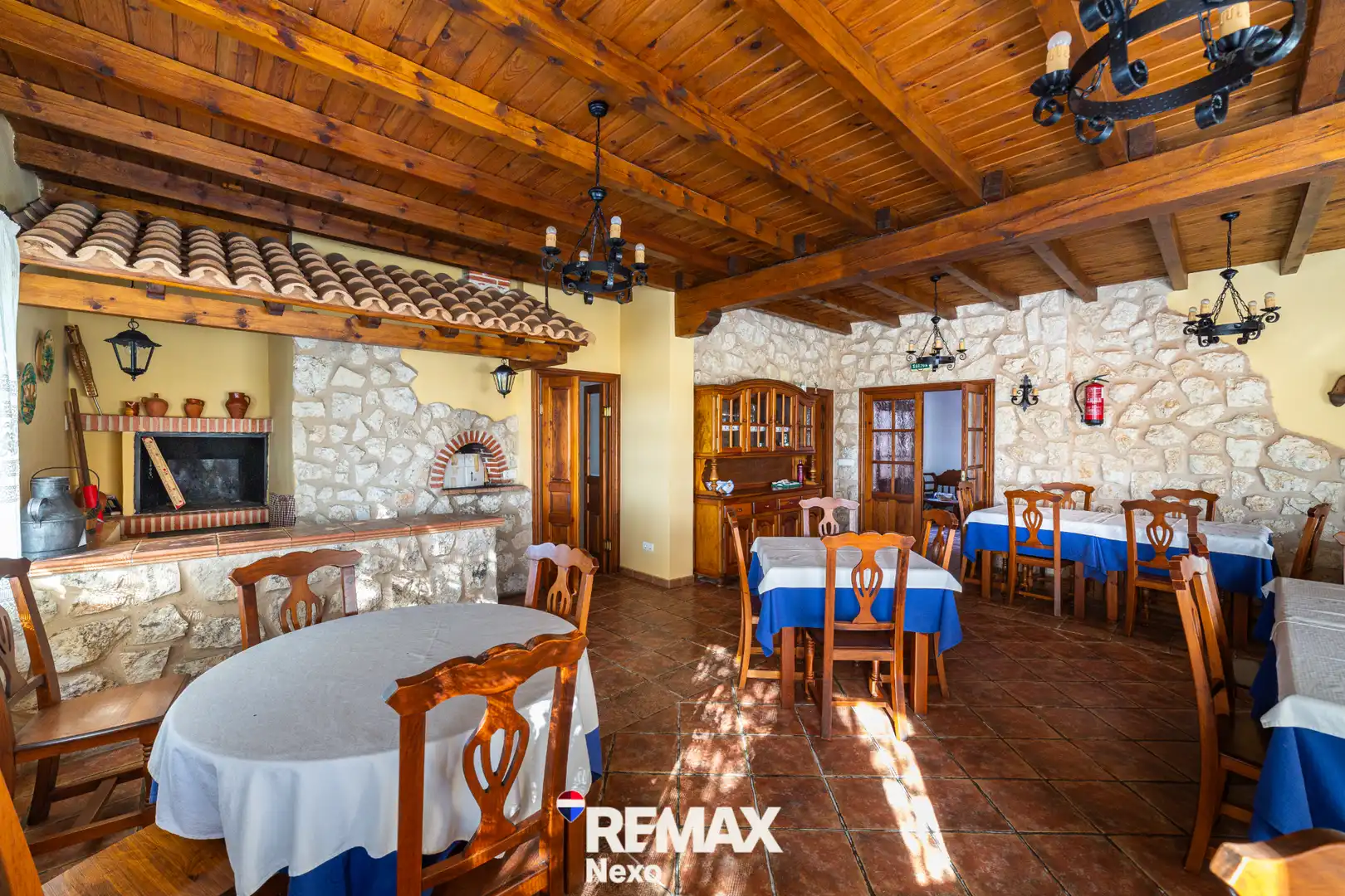 Buildings for sale in San Llorente