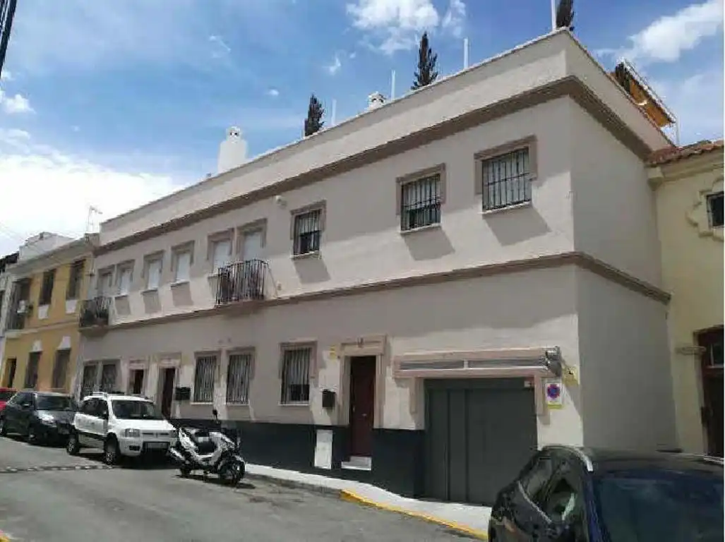 Aparcament amb ascensor en venda a Calle Santísimo Cristo de los Remedios