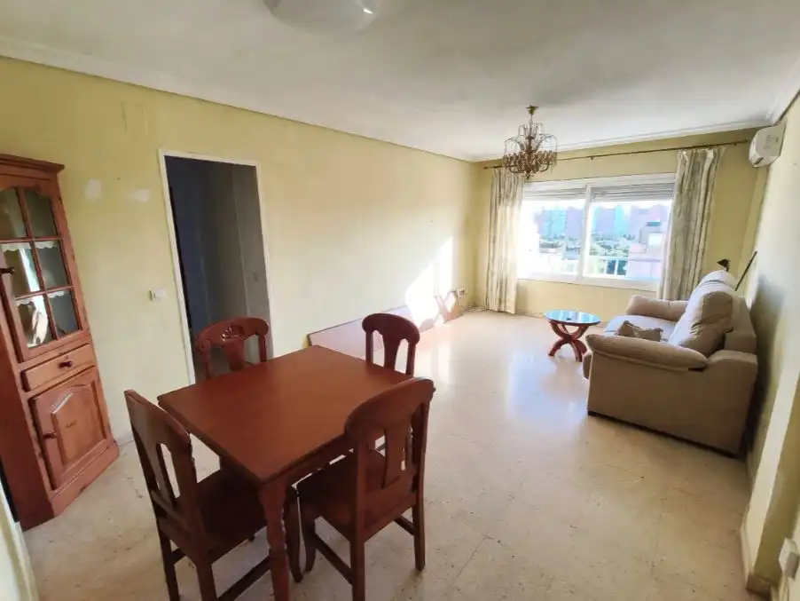 Comedor de Piso en venta en  Sevilla Capital con Aire acondicionado