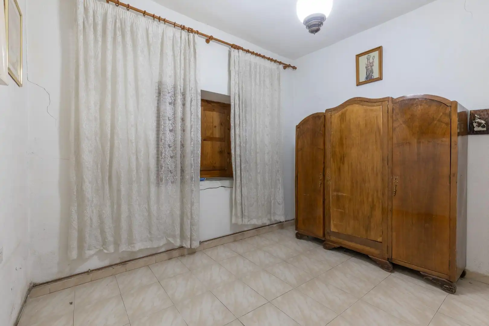 Casa adosada en venda en Cúllar Vega amb Terrassa i Balcó