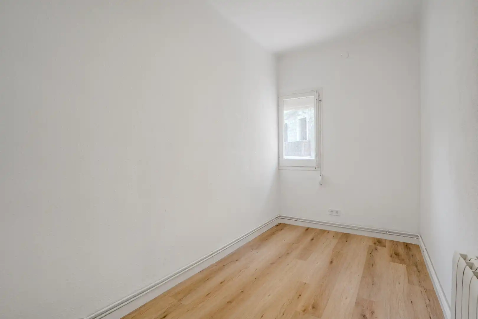 Habitación de Piso en venta en Barcelona con Calefacción, Parquet y Horno