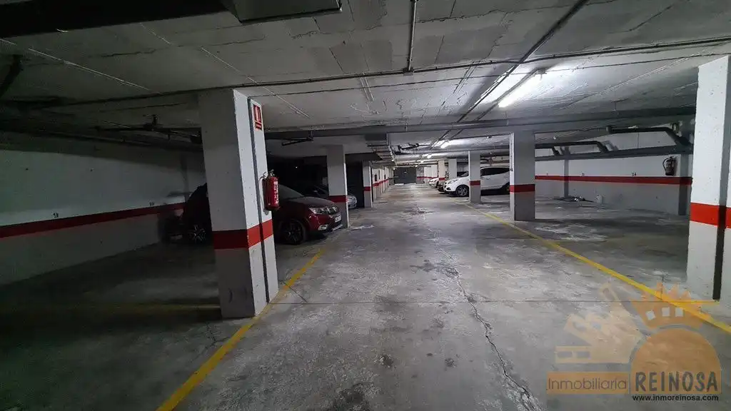 Parkplatz von Wohnung zur Miete in Molina de Segura mit Klimaanlage, Heizung und Möbliert