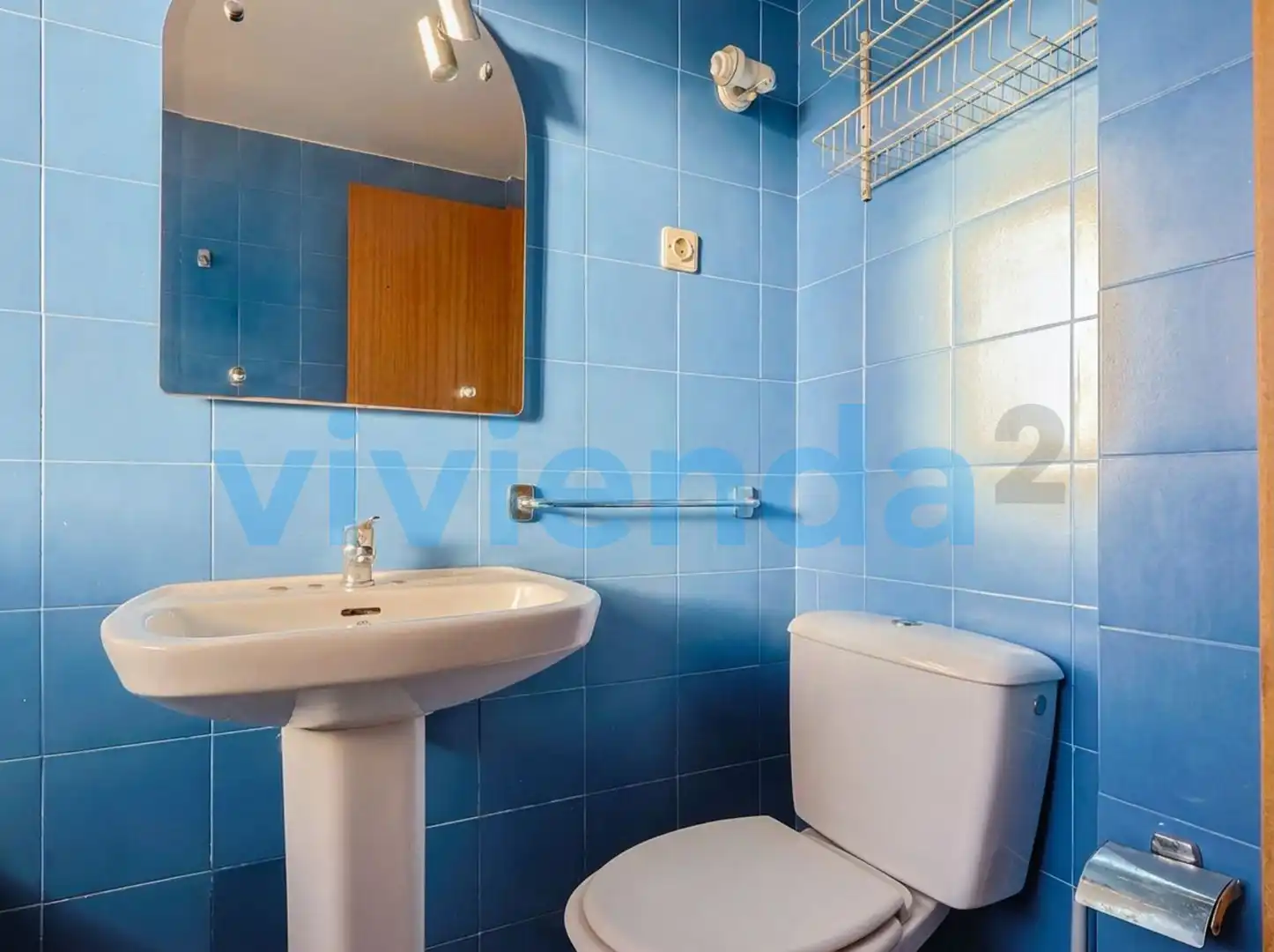 Baño de Piso en venta en Madrid con Calefacción y Balcón