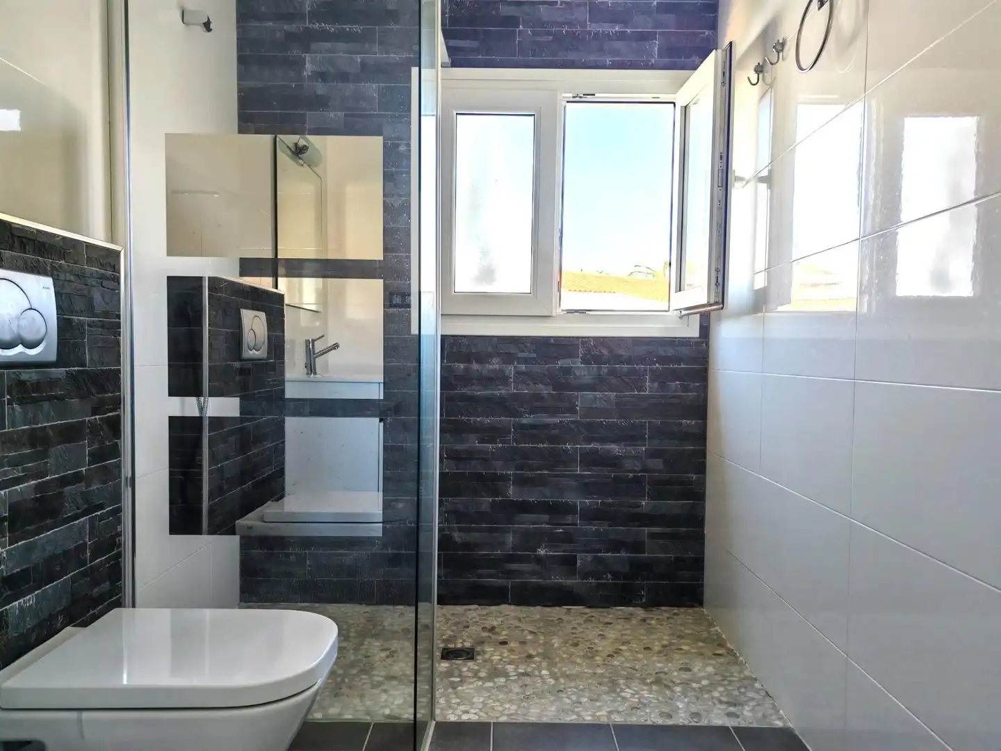 Bany de Casa o xalet en venda en Calpe / Calp amb Aire condicionat, Calefacció i Jardí privat