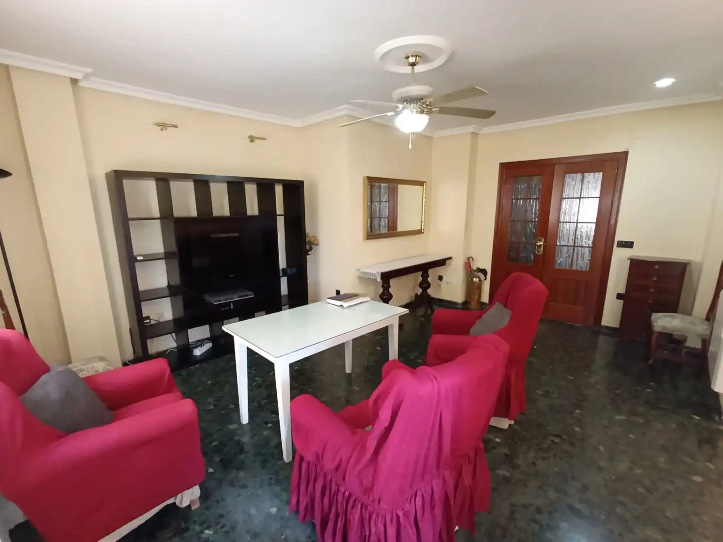 Sala de estar de Piso en venta en Linares con Aire acondicionado y Piscina comunitaria