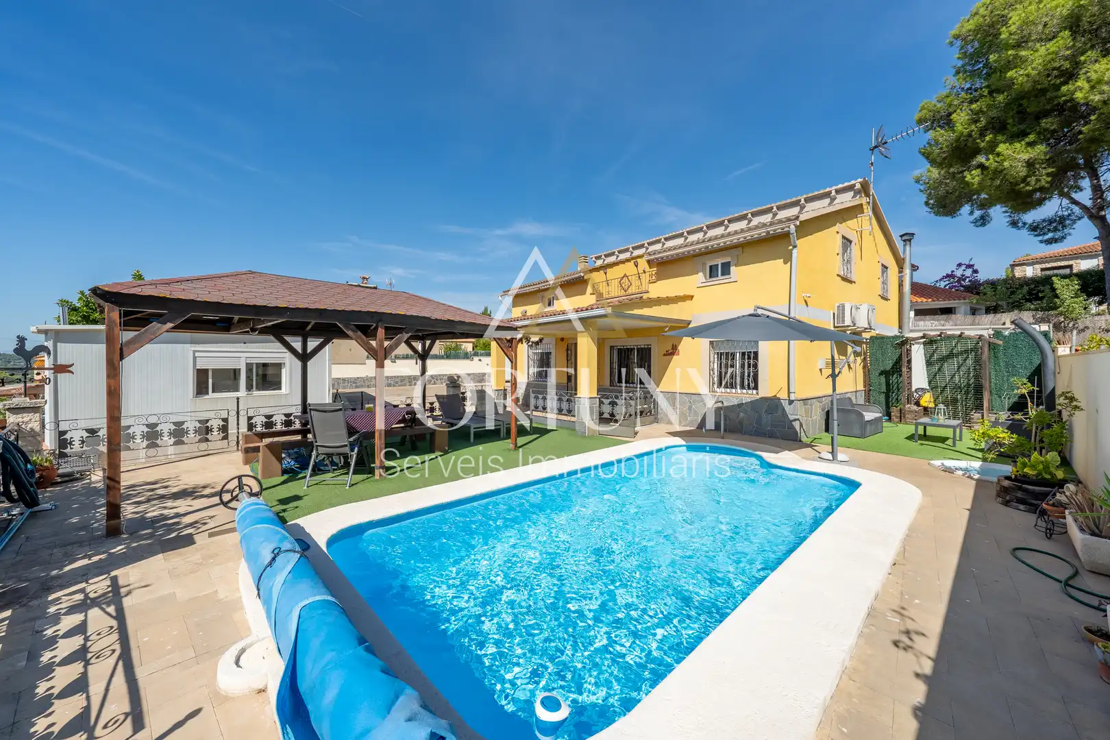 Maison avec terrasse à vendre à RAFAEL CASANOVA