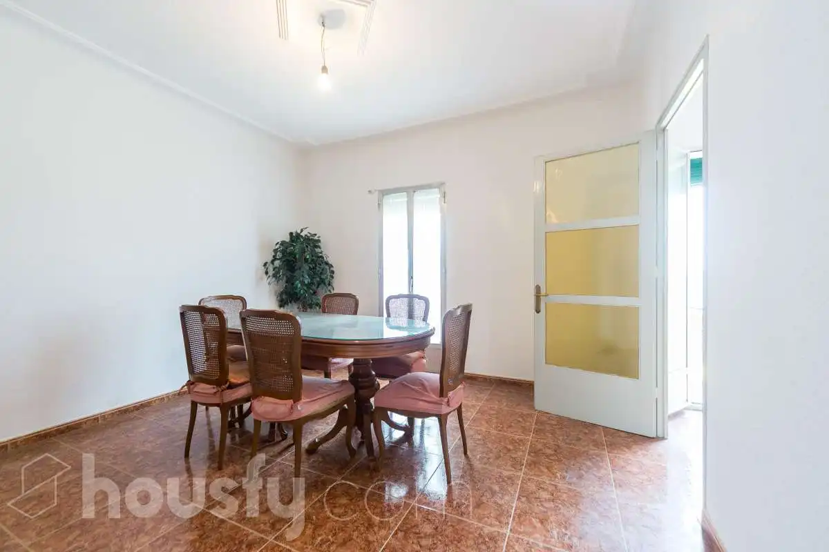 Menjador de Casa o xalet en venda en Argençola amb Calefacció, Jardí privat i Terrassa