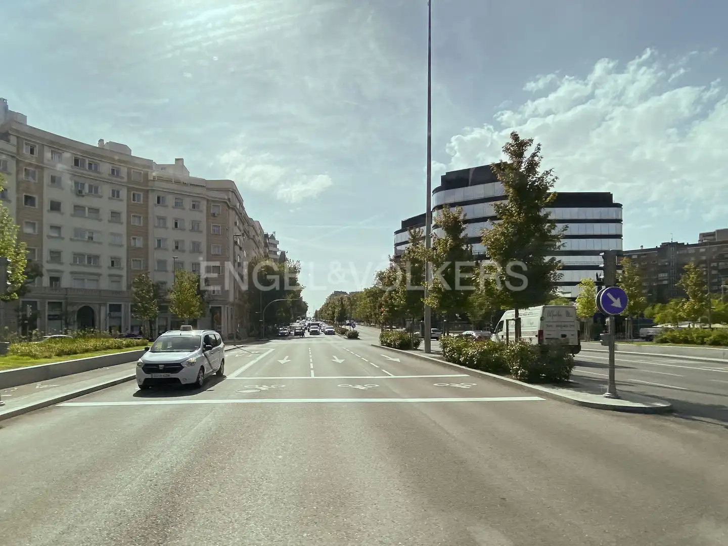 Exterior view of Garage for rent in Madrid