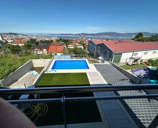 Piscina de Casa adosada en venda en Vigo  amb Terrassa i Piscina