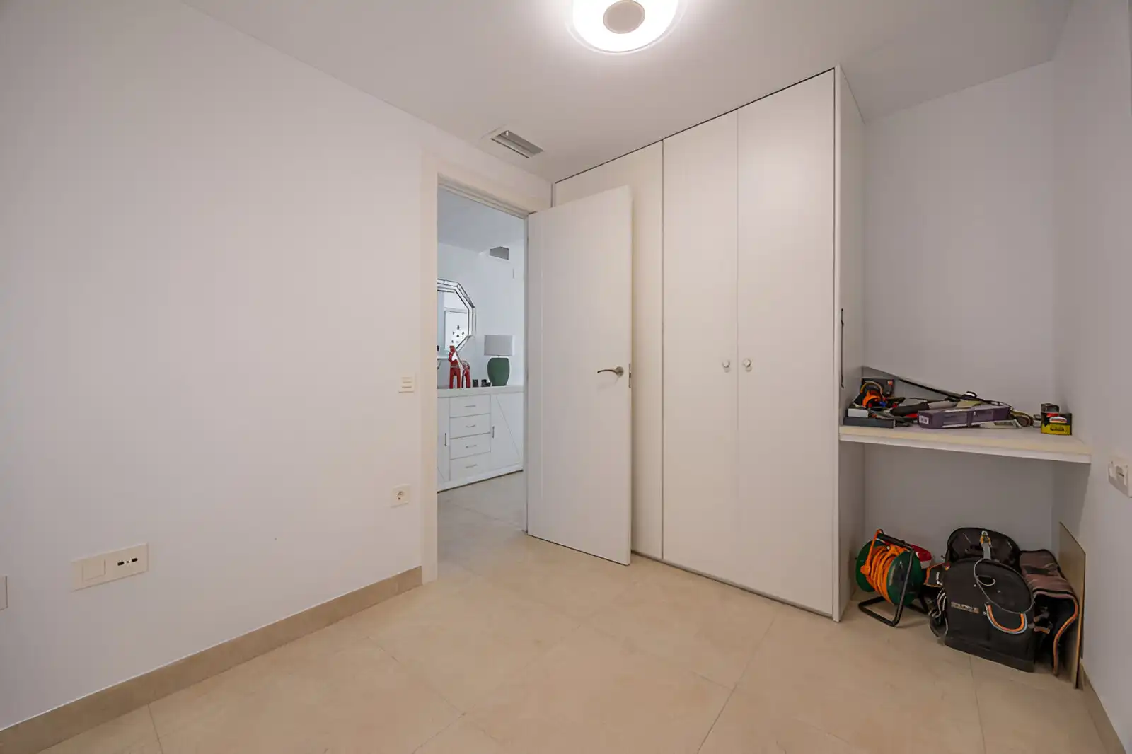 Erdgeschoss zum Verkauf in Mijas mit Klimaanlage, Terrasse und Schwimmbad