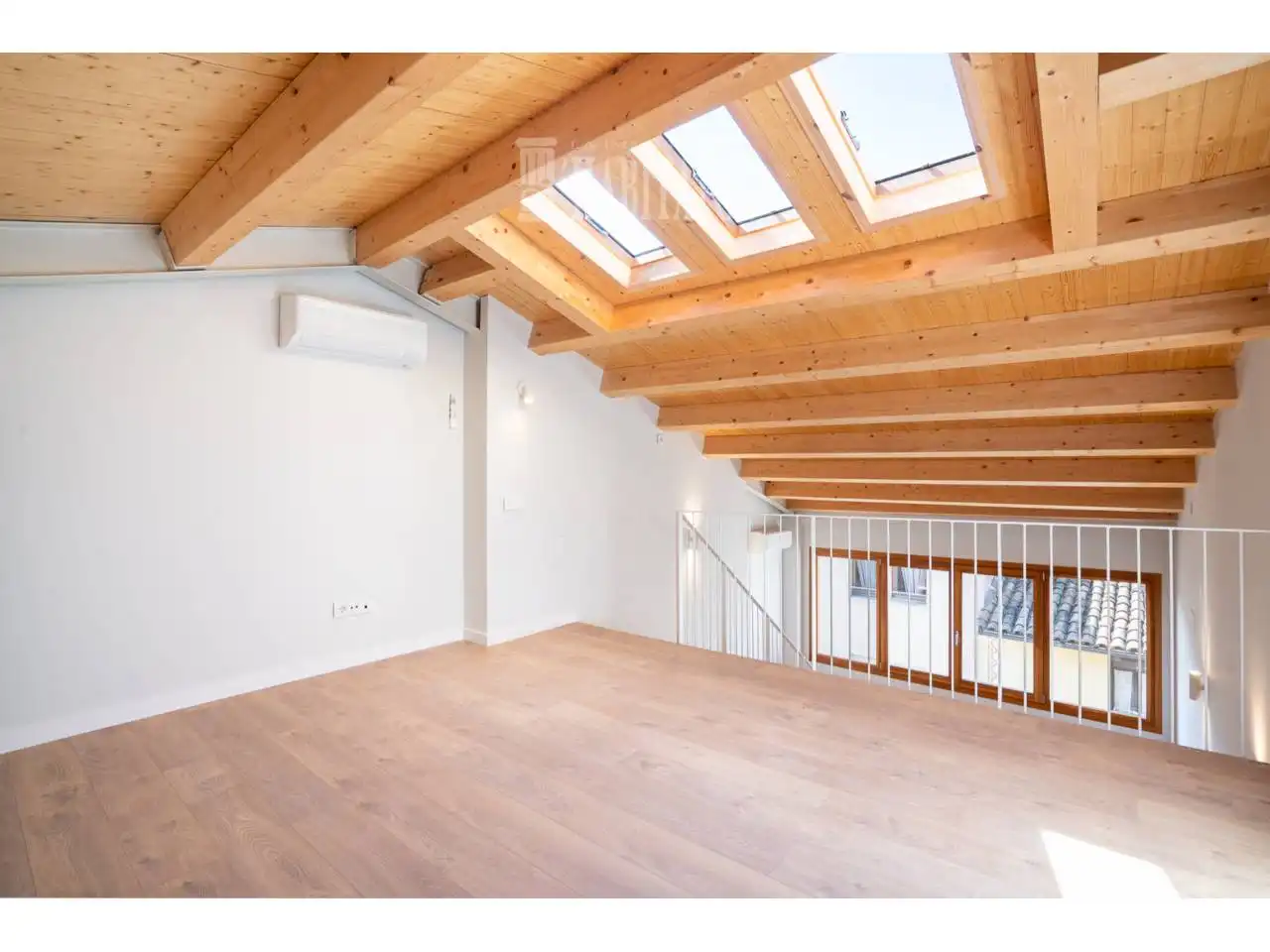 Sala de estar de Dúplex en venta en Vic con Calefacción
