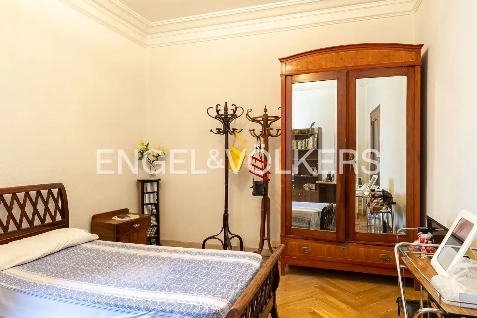 Bedroom of Flat for sale in Madrid  with Heating, Terrace and Balcony