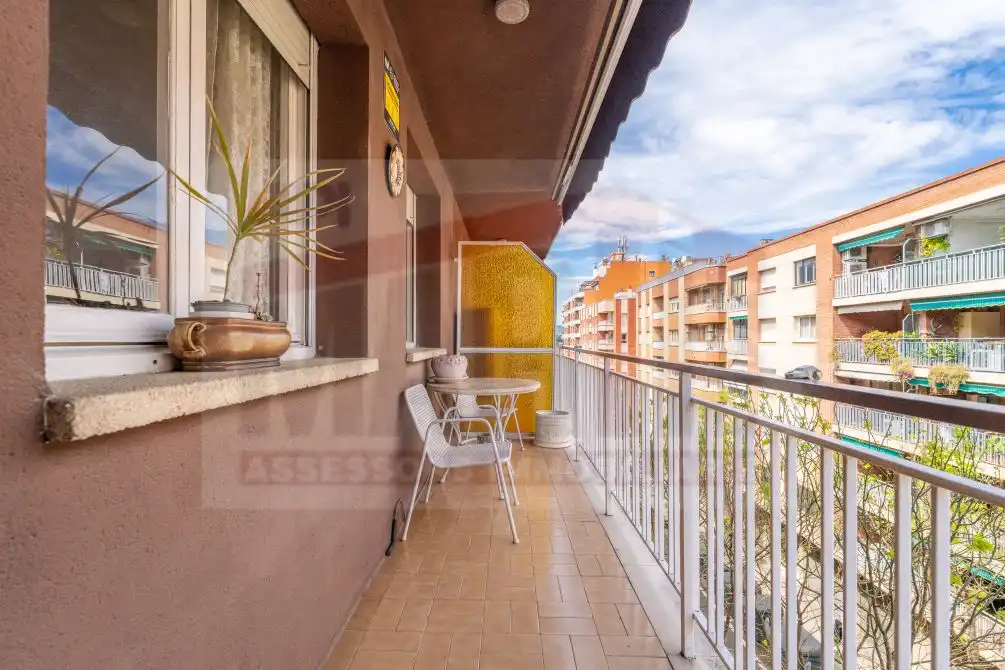 Terrassa de Pis en venda en Reus amb Balcó