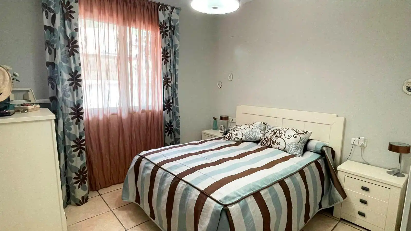 Bedroom of Houses for sale in Córdoba  with Air Conditioner, Heating and Swimming Pool
