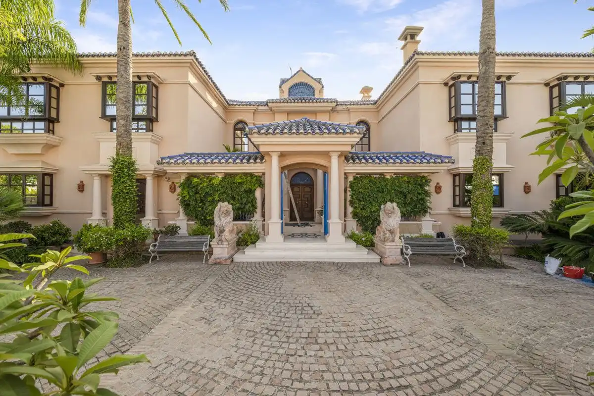 Casa amb piscina en venda a Marbella Centro, imagen 3