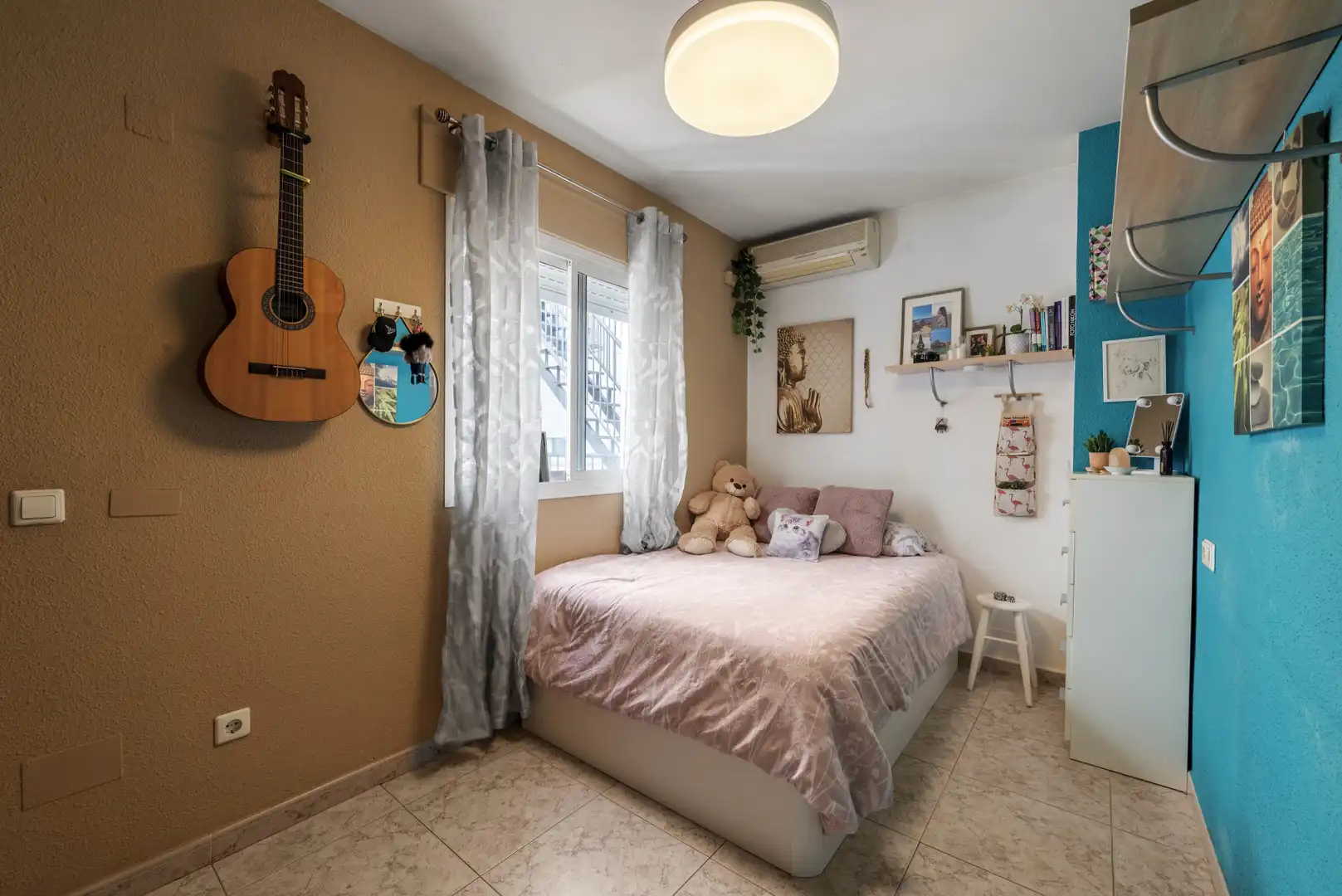 Dormitori de Casa adosada en venda en Mijas amb Aire condicionat, Traster i Moblat
