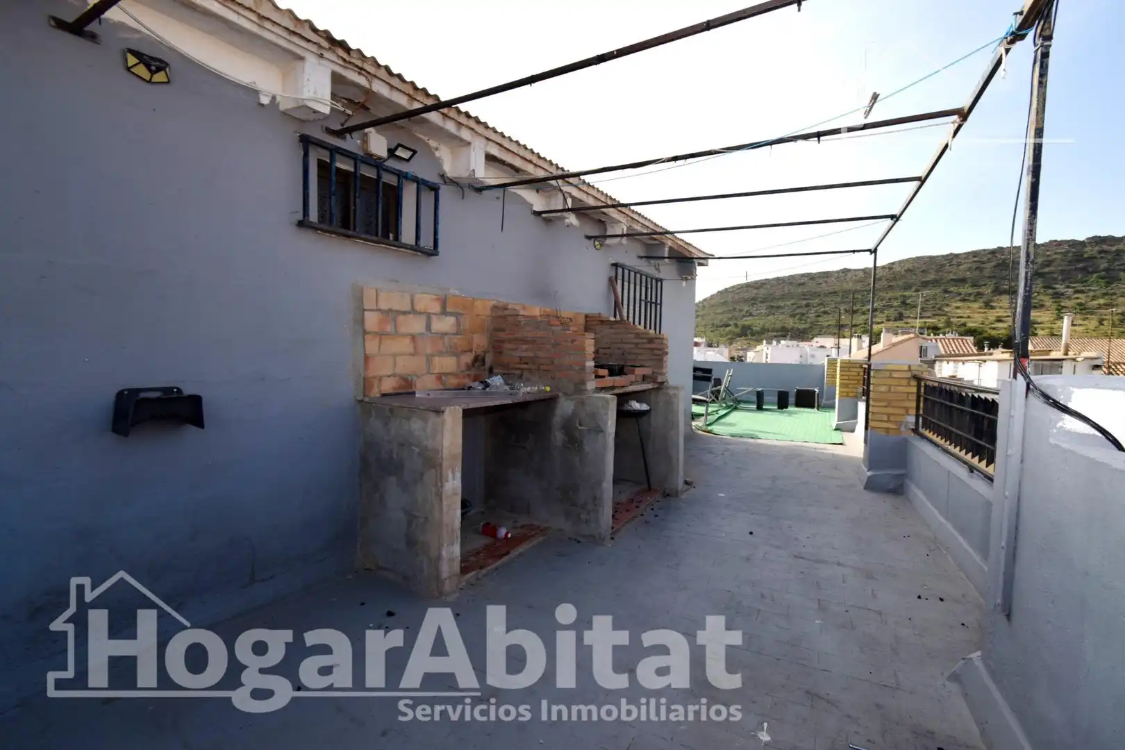 Vista exterior de Piso en venta en Montserrat con Aire acondicionado, Calefacción y Terraza