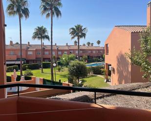 Single-family semi-detached to rent in Alcorrín, Manilva