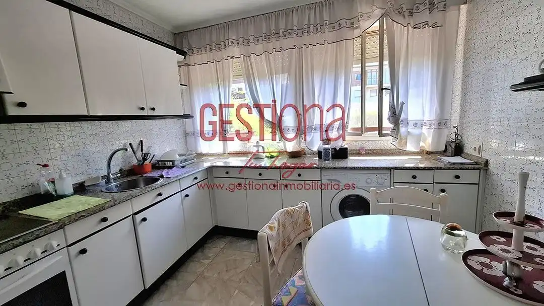Cocina de Casa o chalet en venta en Medio Cudeyo con Jardín privado