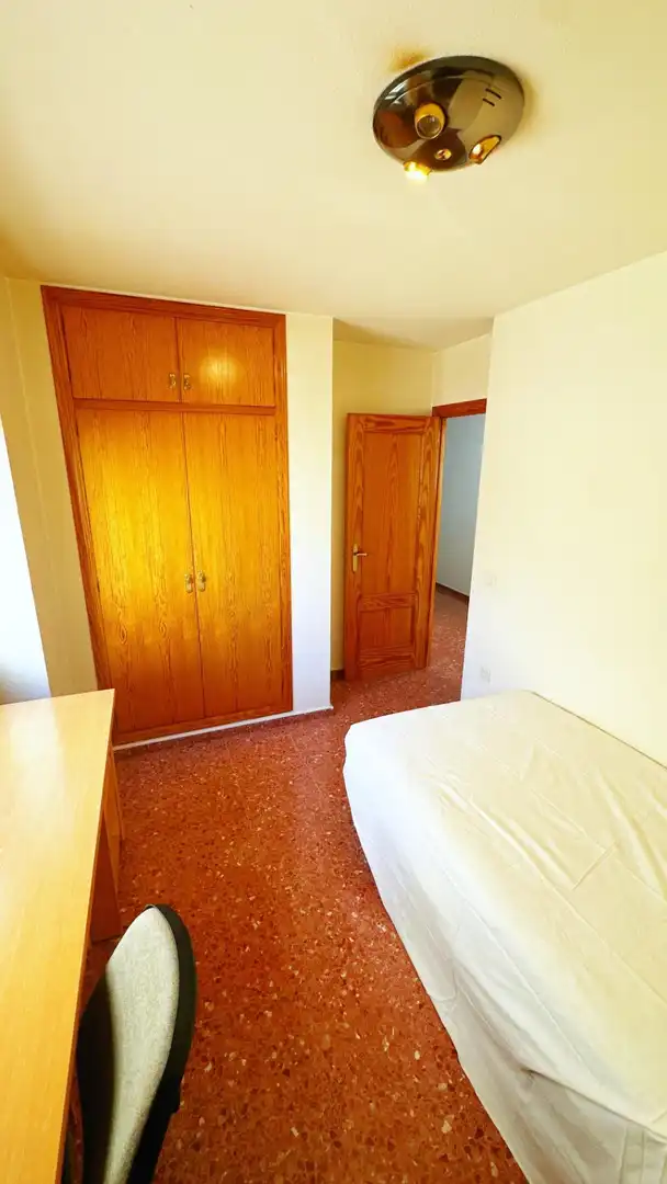 Dormitori de Pis en venda en Gandia amb Aire condicionat, Calefacció i Balcó