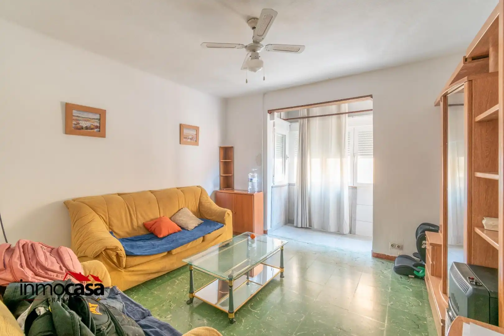 Sala de estar de Edificio en venta en Granada
