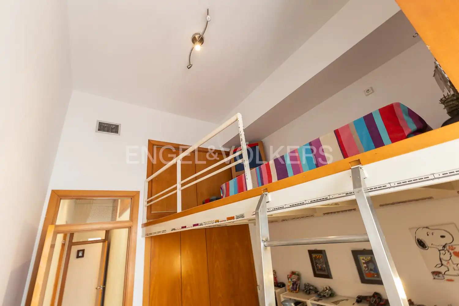 Piso en venta en Valencia con Aire acondicionado, Calefacción y Parquet