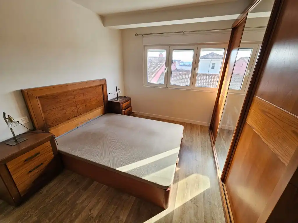Bedroom of Flat for sale in Avilés