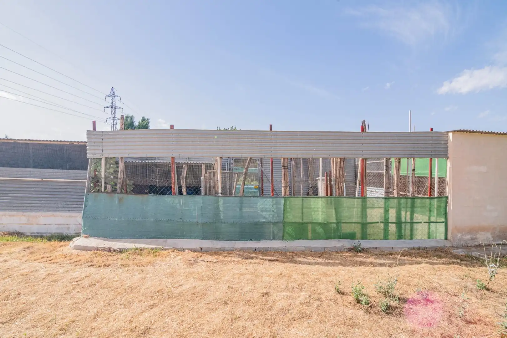 Vista exterior de Finca rústica en venda en Granada amb Moblat
