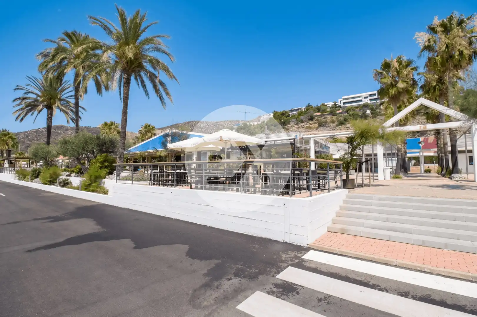 Local en traspaso en Sitges con Aire acondicionado, Terraza y Amueblado