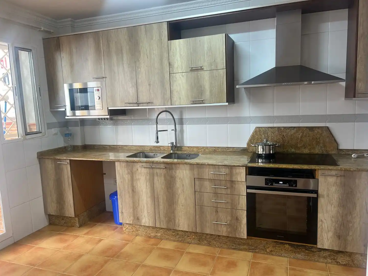 Casa o xalet de lloguer a MONTEVIDEO - BO PERAL, Barrio de Peral - San Félix