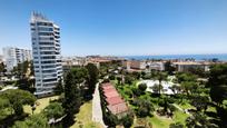 Vista exterior de Pis en venda en Benalmádena amb Aire condicionat, Calefacció i Terrassa
