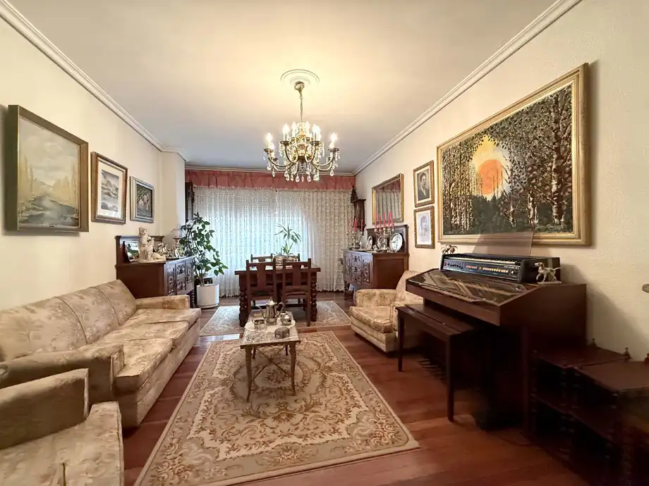 Sala de estar de Piso en venta en Vitoria - Gasteiz con Calefacción, Terraza y Trastero