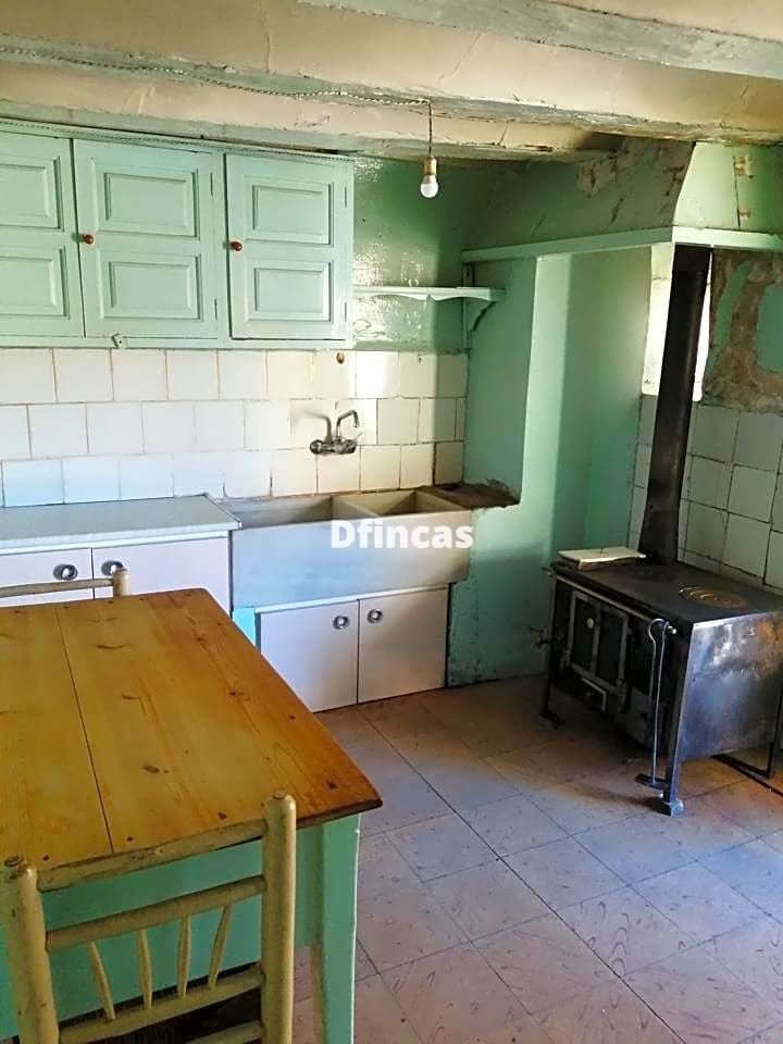Cuina de Pis en venda en Orihuela del Tremedal